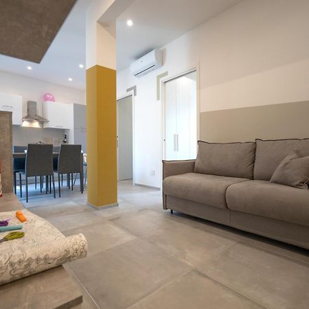 Babyaccomodation Family Bright Pietra Ligure Bagian luar foto