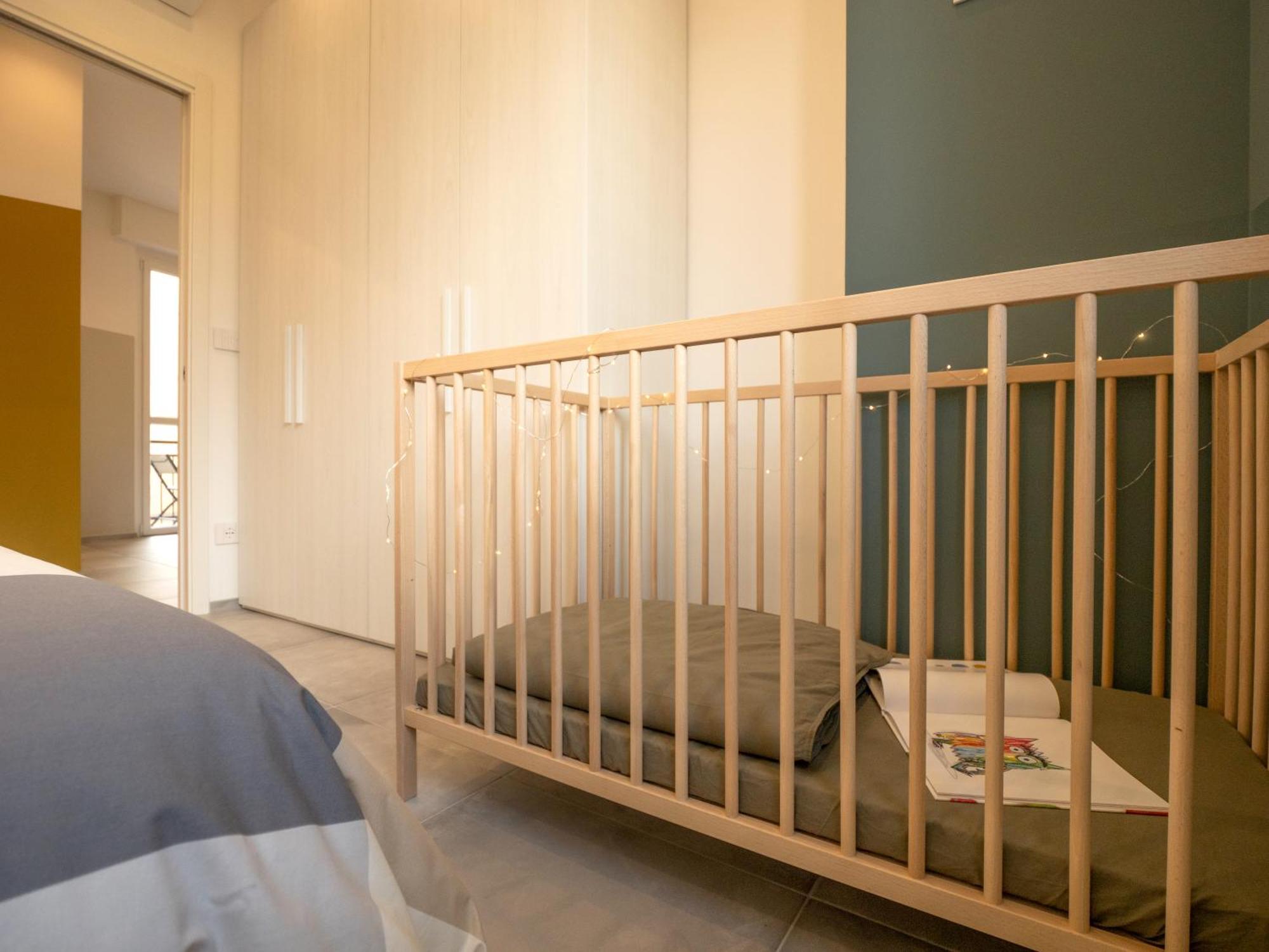 Babyaccomodation Family Bright Pietra Ligure Bagian luar foto